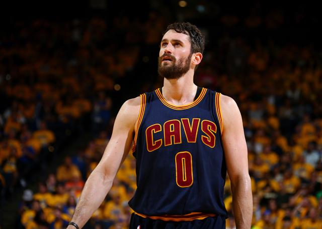 热刺尽管在 热刺尽管在