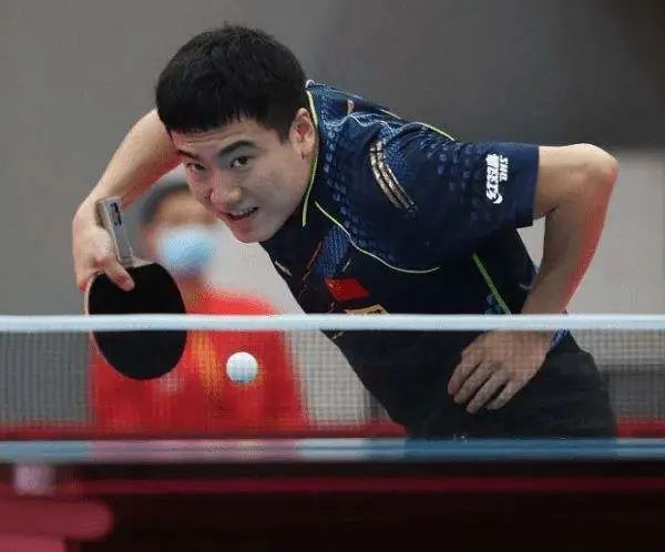 蜿蜒的山路 蜿蜒的山路