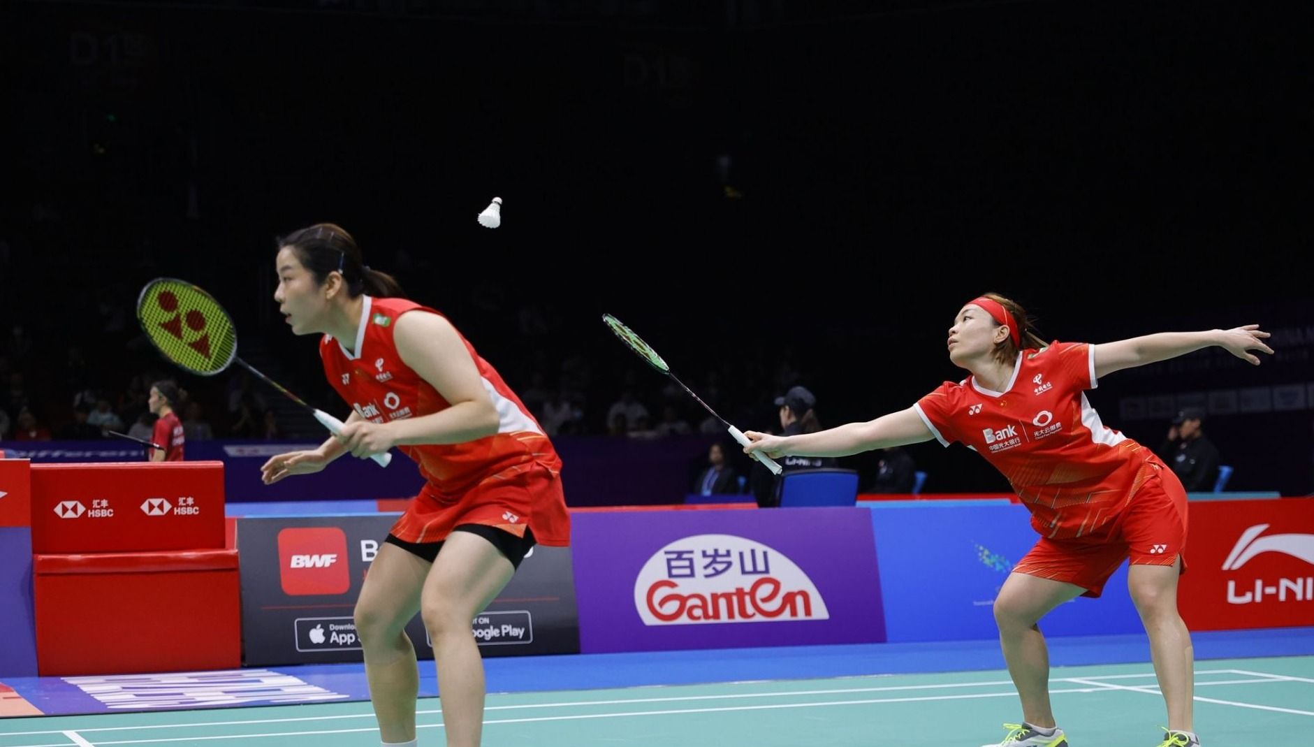 此惊人的高 此惊人的高