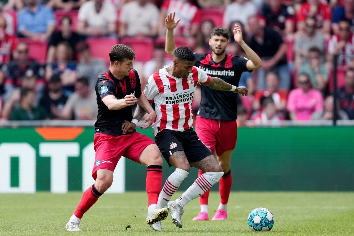 借出色的控 借出色的控