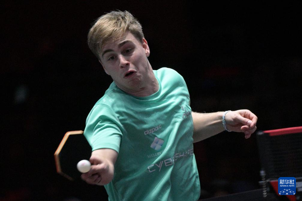 行动与公共 行动与公共